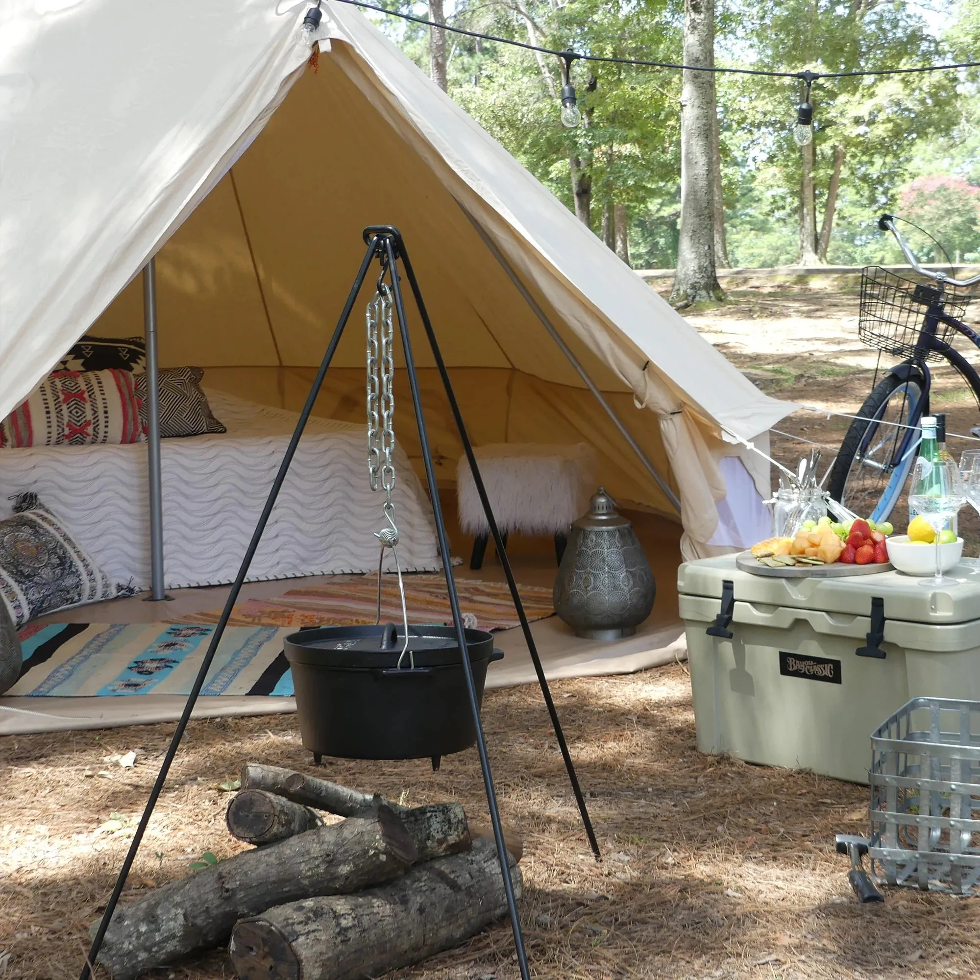 8-Qt Cast Iron Camp Dutch Oven with Feet