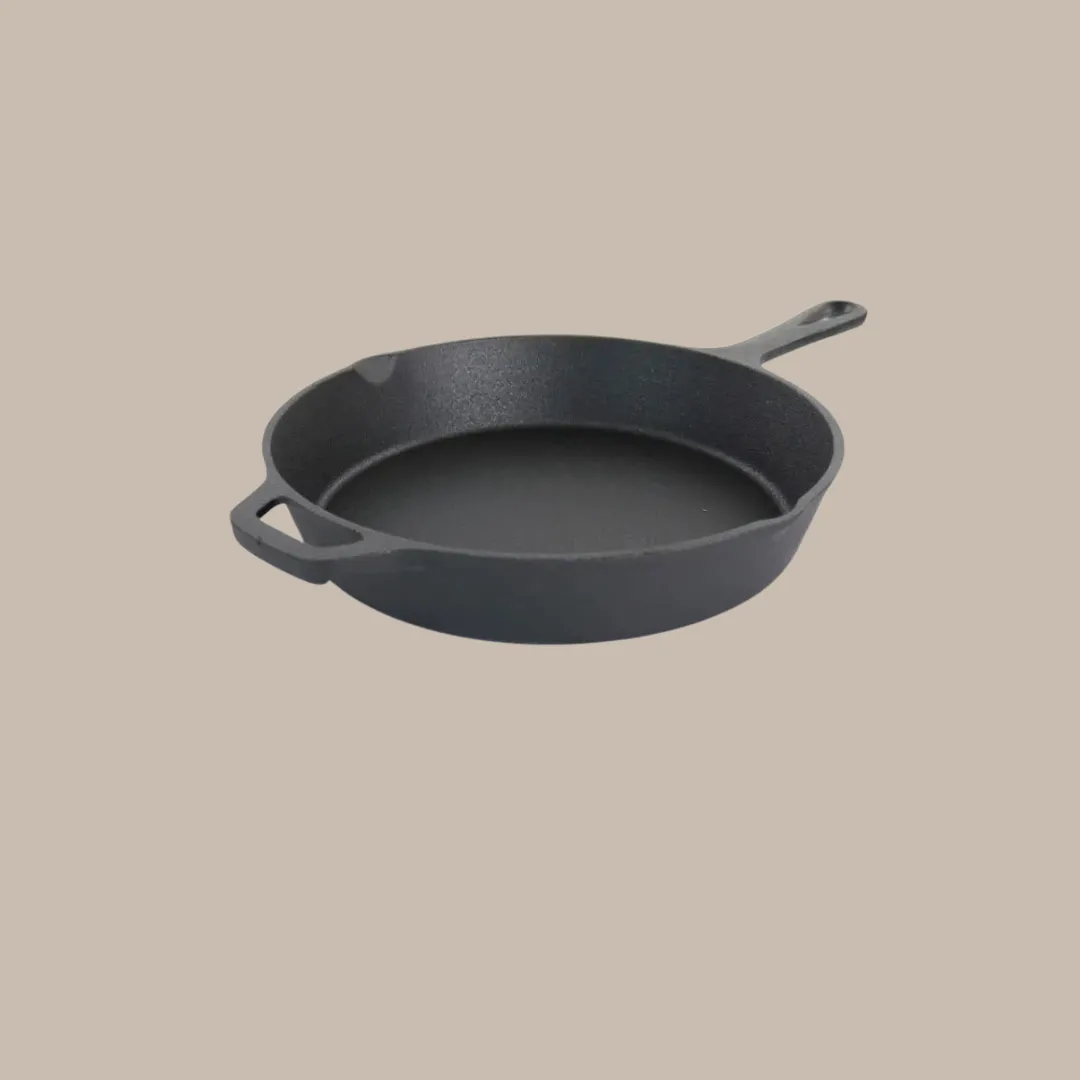 Black cookware set