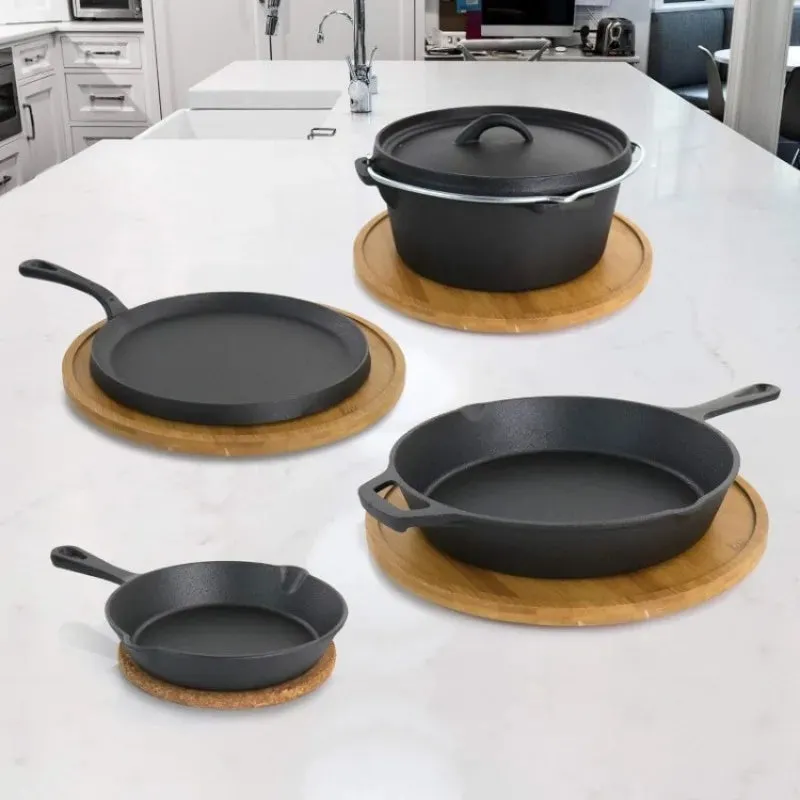 Black cookware set