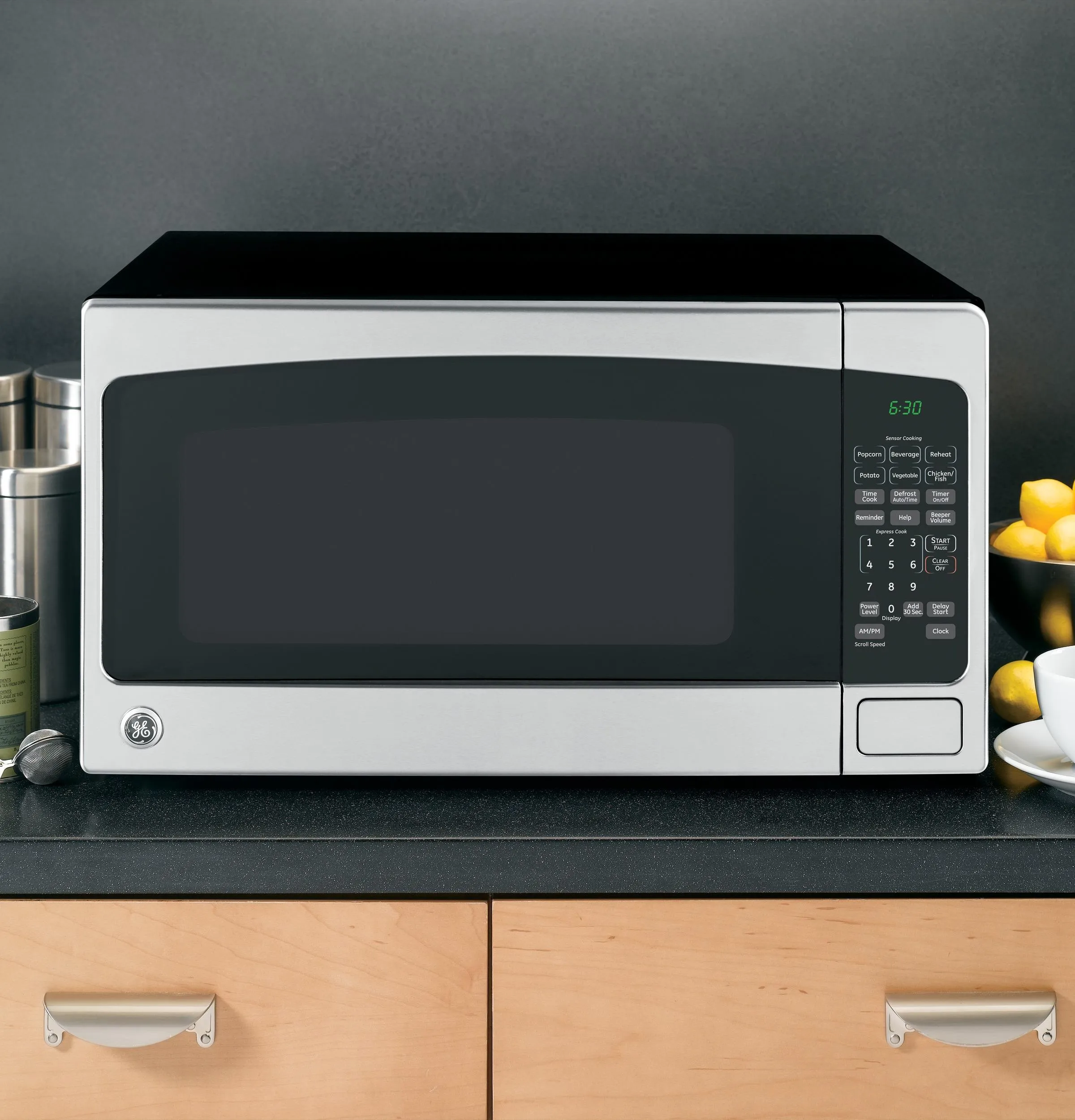 JES2051SNSS GE® 2.0 Cu. Ft. Capacity Countertop Microwave Oven