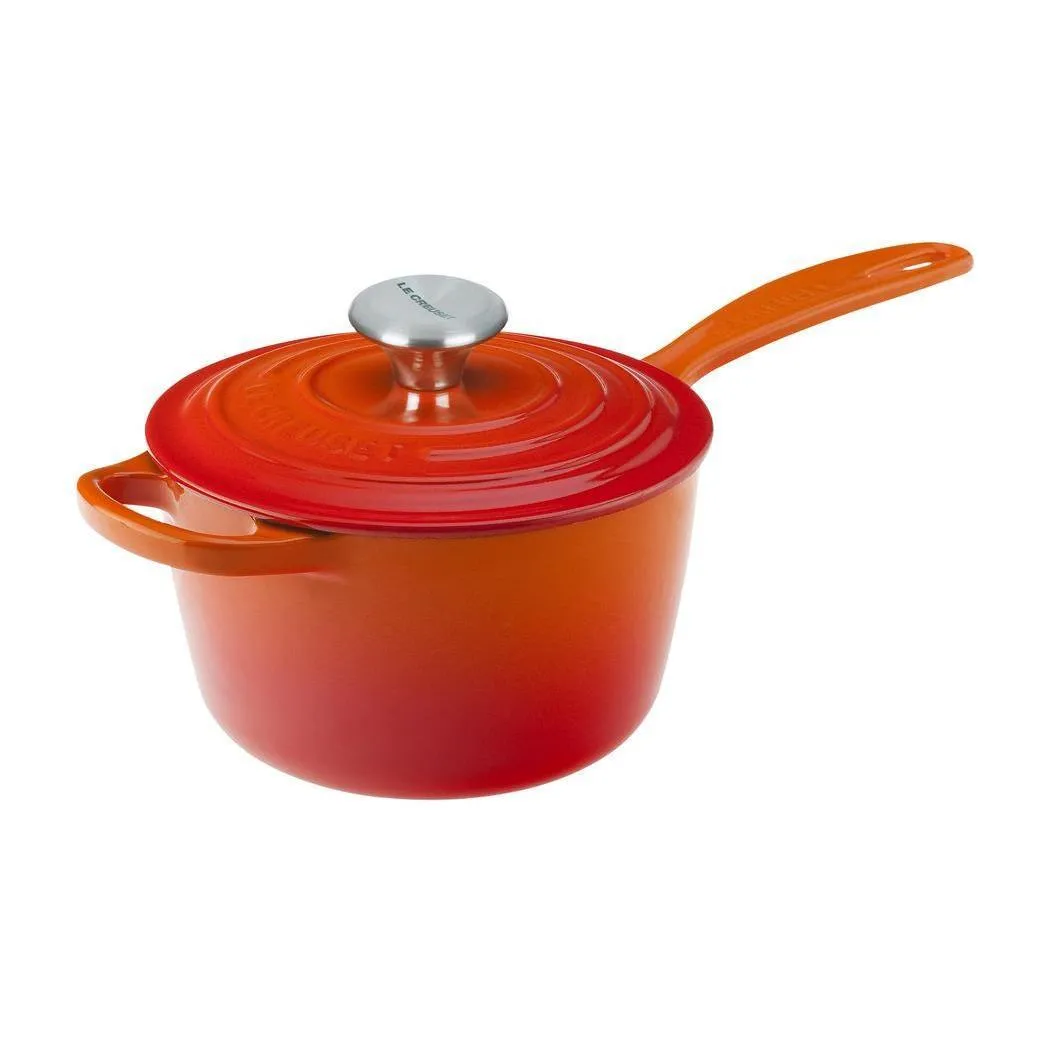 Le Creuset 1.75 Qt. Signature Saucepan