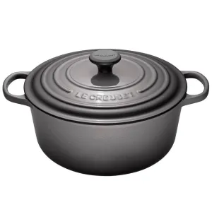 Le Creuset 5.3L Signature Round French Oven -  Oyster