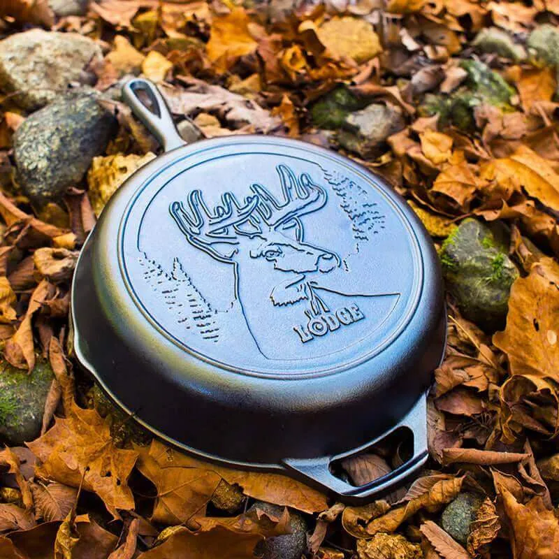 Lodge 10.25" Wildlife Series Cast Iron Skillet With Deer