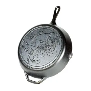 Lodge 12" Wlidlife Series Cast Iron Skillet With Bear