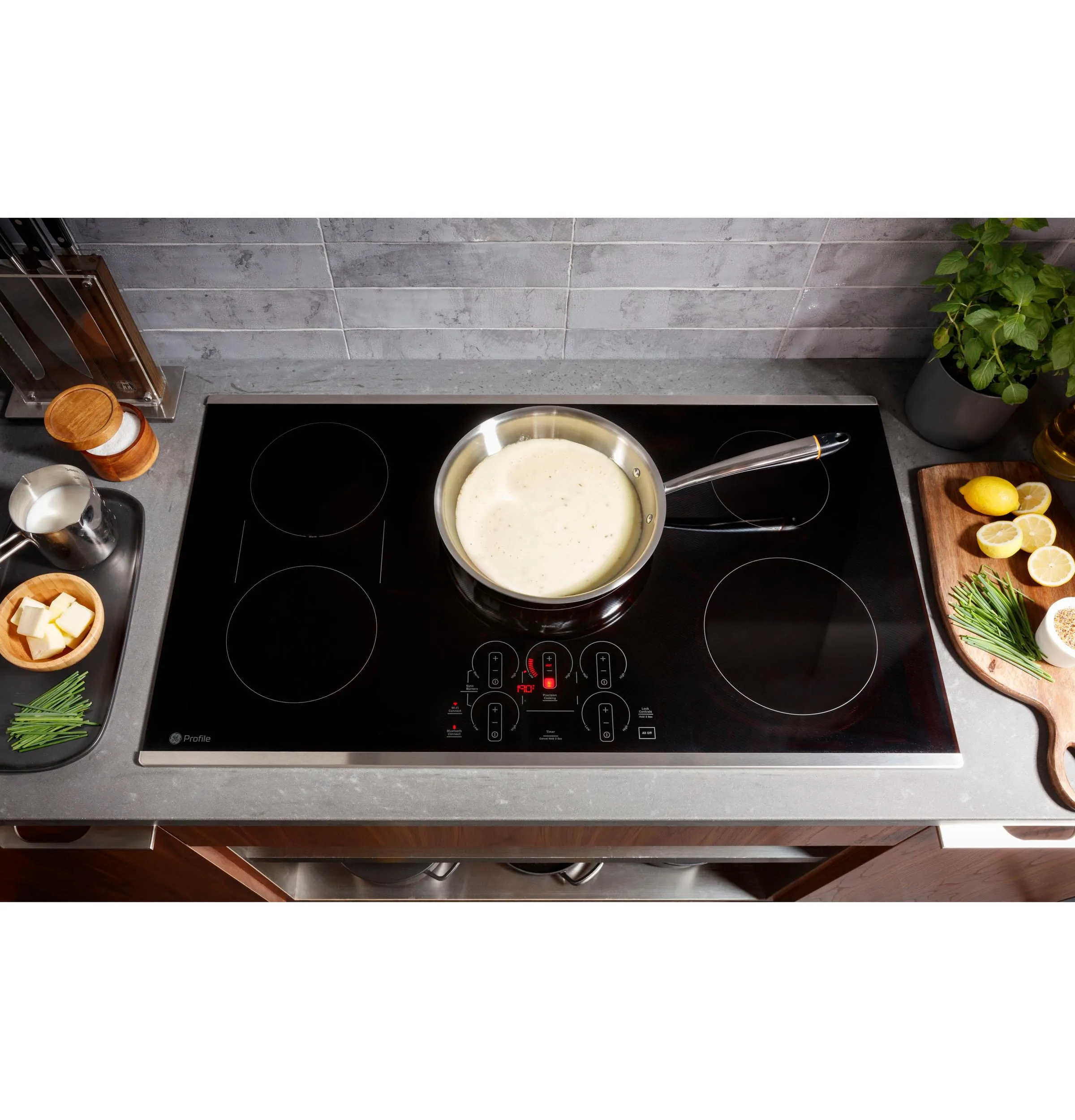 PHP9036DTBB GE Profile™ 36" Built-In Touch Control Induction Cooktop