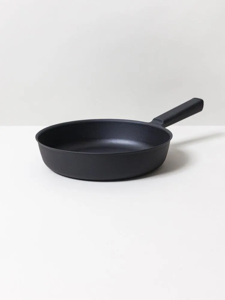 SSC Featherweight Cast Iron Frying Pan